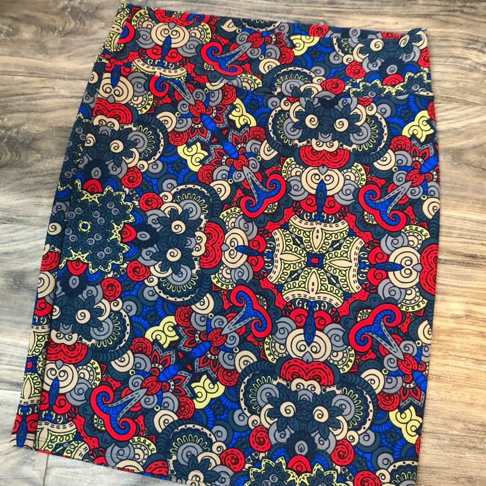LulaRoe Cassie